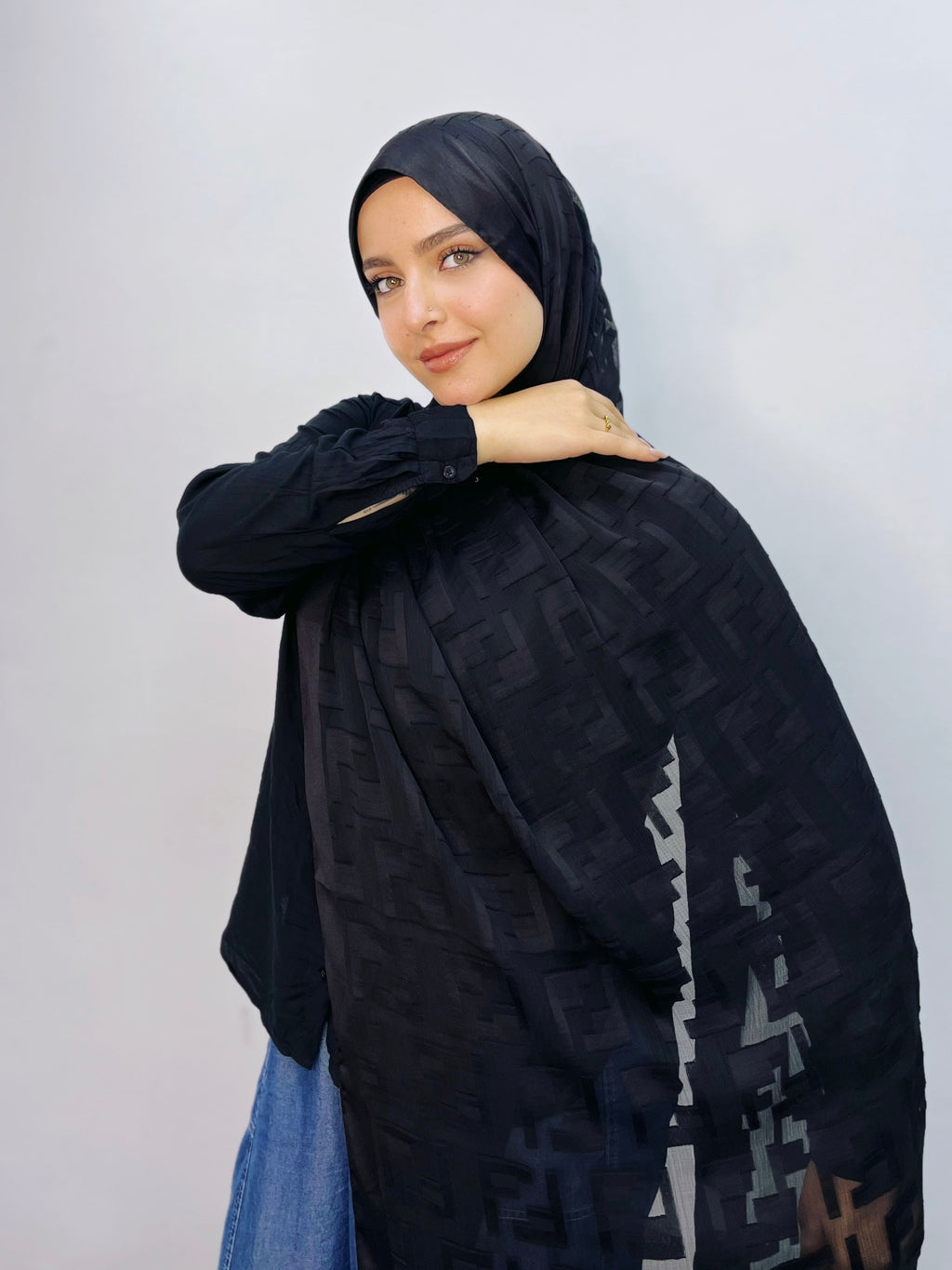 Kenz Devoré F Scarf