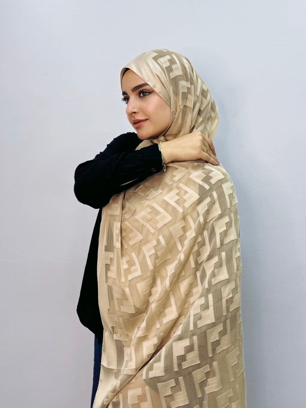 Kenz Devoré F Scarf
