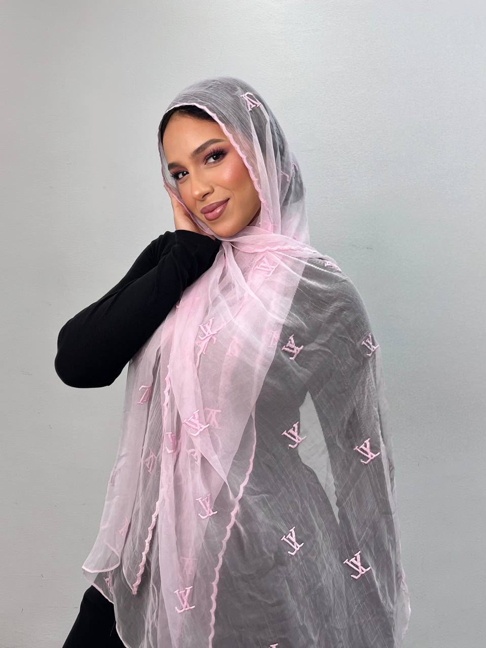Julia LV Veil